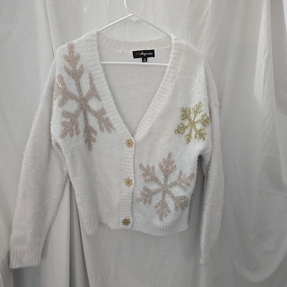 33 Degrees Sweater Womens M Button Front Cardigan‎ Winter Snowflakes Soft!